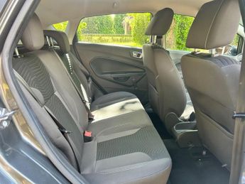 Ford Fiesta 1.0T EcoBoost Zetec Powershift Euro 6 5dr
