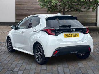 Toyota Yaris 1.5 VVT-h Design Hatchback 5dr Petrol Hybrid E-CVT Euro 6 (s/s) 