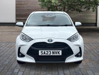Toyota Yaris 1.5 VVT-h Design Hatchback 5dr Petrol Hybrid E-CVT Euro 6 (s/s) 