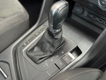 Volkswagen Tiguan 2.0 TDI SEL DSG Euro 6 (s/s) 5dr