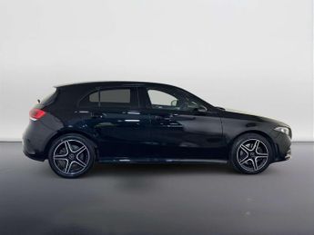Mercedes-Benz A Class 1.3 A250e 15.6kWh AMG Line Edition (Executive) Hatchback 5dr Pet