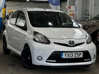 Toyota AYGO 1.0 VVT-i Fire Hatchback 5dr Petrol Manual Euro 5 (67 ps)