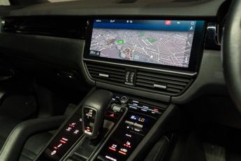 Porsche Cayenne 3.0T V6 TiptronicS 4WD Euro 6 (s/s) 5dr