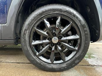 Jeep Cherokee 2.0 CRD Limited Auto 4WD Euro 5 (s/s) 5dr
