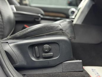 Land Rover Discovery 3.0 TD V6 HSE Auto 4WD Euro 6 (s/s) 5dr