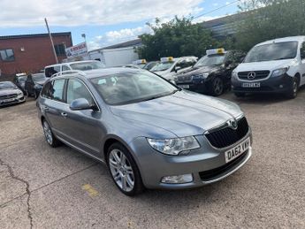 Skoda Superb 2.0 TDI Elegance Euro 5 5dr