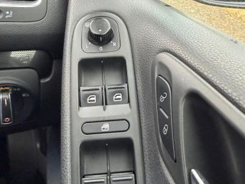 Volkswagen Golf 1.4 TSI SE DSG Euro 5 5dr