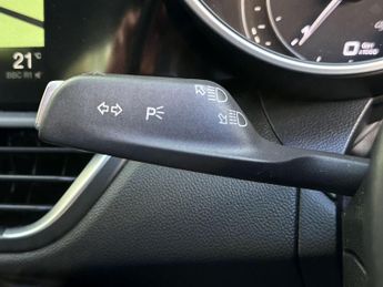 Alfa Romeo Giulia 2.2 TD Super Auto Euro 6 (s/s) 4dr