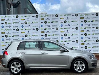 Volkswagen Golf 1.6 TDI BlueMotion Tech Match DSG Euro 5 (s/s) 5dr