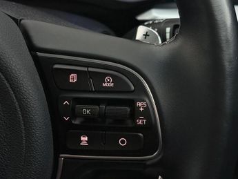 Kia Niro 1.6 GDi 3 DCT Euro 6 (s/s) 5dr