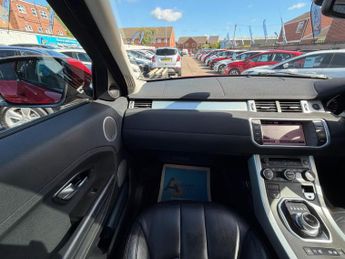 Land Rover Range Rover Evoque 2.2 SD4 Pure Tech SUV 5dr Diesel Auto 4WD Euro 5 (s/s) (190 ps)