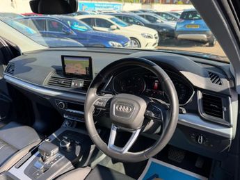 Audi Q5 2.0 TDI Sport SUV 5dr Diesel S Tronic quattro Euro 6 (s/s) (190 