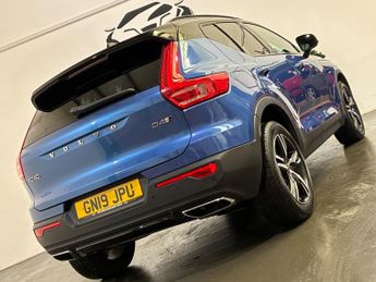 Volvo XC40 2.0 D4 R-Design Auto AWD Euro 6 (s/s) 5dr