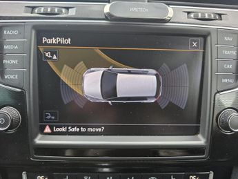 Volkswagen Golf 2.0 TSI BlueMotion Tech GTI Performance DSG Euro 6 (s/s) 5dr
