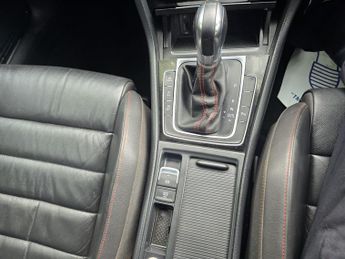 Volkswagen Golf 2.0 TSI BlueMotion Tech GTI Performance DSG Euro 6 (s/s) 5dr