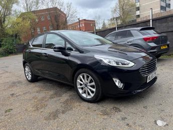 Ford Fiesta 1.0T EcoBoost Titanium Auto Euro 6 (s/s) 5dr