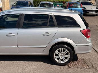 Vauxhall Astra 1.8i 16v Design 5dr
