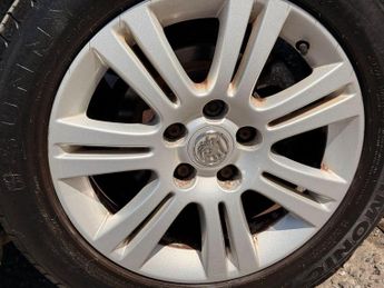 Vauxhall Astra 1.8i 16v Design 5dr