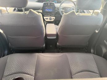 Toyota Prius 1.8 VVT-h Active CVT Euro 6 (s/s) 5dr