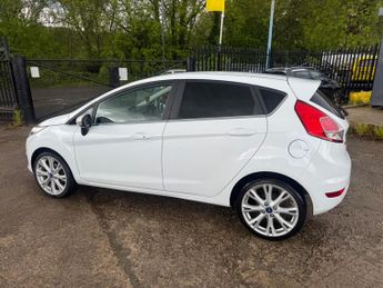 Ford Fiesta 1.0T EcoBoost Titanium X Euro 6 (s/s) 5dr