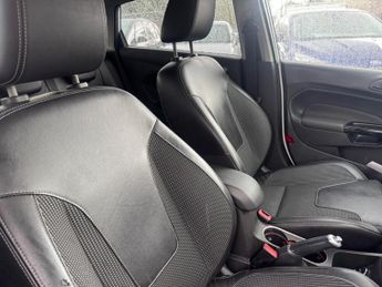 Ford Fiesta 1.0T EcoBoost Titanium X Euro 6 (s/s) 5dr