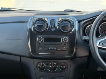 Dacia Sandero 1.0 SCe Essential Euro 6 5dr