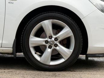 Vauxhall Astra 1.6 16v SRi Euro 5 5dr