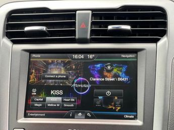 Ford Mondeo 2.0T EcoBoost Titanium Auto Euro 6 (s/s) 5dr