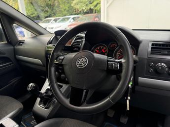 Vauxhall Zafira 1.8 16V Design Euro 4 5dr