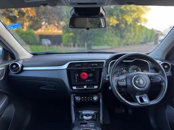 MG MG ZS 44.5kWh Excite Auto 5dr