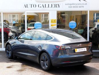 Tesla Model 3 Standard Range Plus Auto RWD 4dr