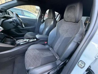 Peugeot E-208 50kWh GT Premium Auto 5dr