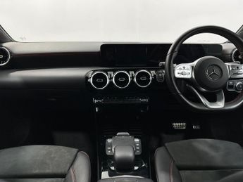 Mercedes-Benz A Class 1.3 A250e 15.6kWh AMG Line 8G-DCT Euro 6 (s/s) 5dr