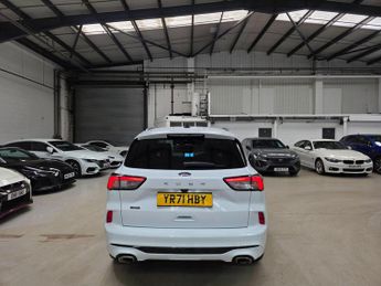 Ford Kuga 2.5 EcoBoost Duratec 14.4kWh ST-Line CVT Euro 6 (s/s) 5dr