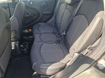 MINI Countryman 1.6 Cooper Auto Euro 6 5dr