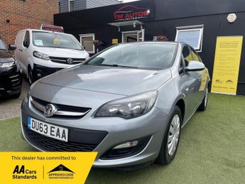 Vauxhall Astra 1.6 16v Exclusiv Auto Euro 5 5dr
