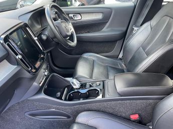 Volvo XC40 2.0 D4 Inscription Pro Auto AWD Euro 6 (s/s) 5dr