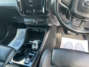 Volvo XC40 2.0 D4 Inscription Pro Auto AWD Euro 6 (s/s) 5dr