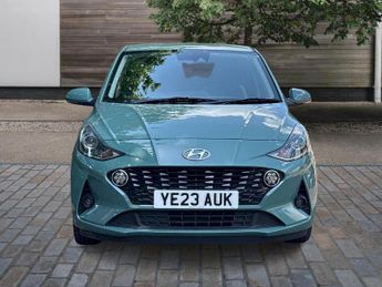 Hyundai i10 1.0 Premium Hatchback 5dr Petrol Auto Euro 6 (s/s) (67 ps)