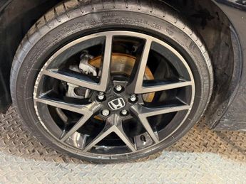 Honda Civic 2.0 h i-MMD Advance eCVT Euro 6 (s/s) 5dr