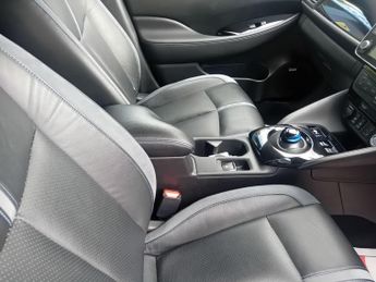 Nissan Leaf 40kWh Tekna Auto 5dr