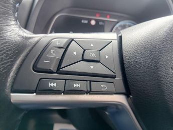 Nissan Leaf 40kWh N-Connecta Auto 5dr