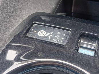 Nissan Leaf 40kWh N-Connecta Auto 5dr