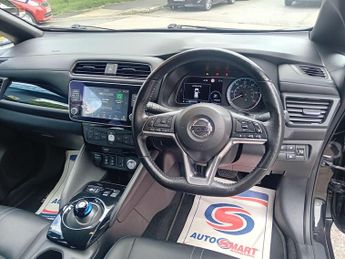Nissan Leaf 40kWh N-Connecta Auto 5dr