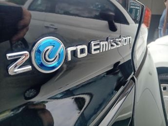 Nissan Leaf 40kWh N-Connecta Auto 5dr