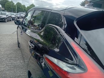 Nissan Leaf 40kWh N-Connecta Auto 5dr