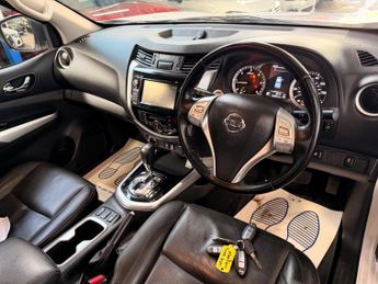 Nissan Navara 2.3 dCi Tekna Pickup Double Cab 4dr Diesel Auto 4WD Euro 6 (190 