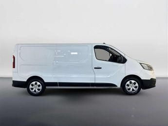 Renault Trafic 2.0 dCi Blue LL30 Business+ Panel Van 5dr Diesel Manual L2 H1 Eu