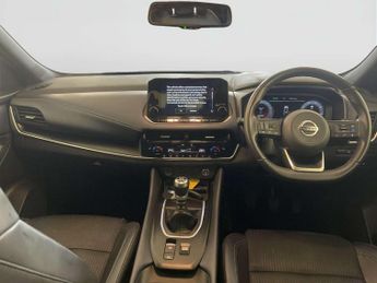 Nissan Qashqai 1.3 DIG-T MHEV Tekna SUV 5dr Petrol Hybrid Manual Euro 6 (s/s) (
