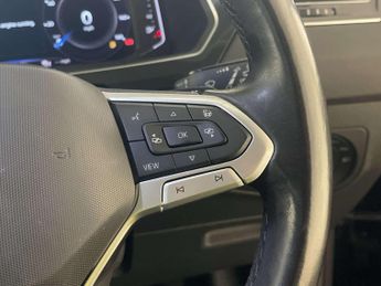 Volkswagen Tiguan 1.5 TSI Elegance SUV 5dr Petrol DSG Euro 6 (s/s) (150 ps)